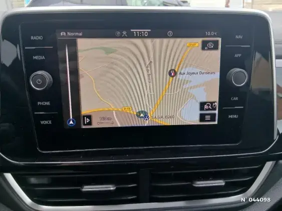 VOLKSWAGEN T-ROC - voiture d'occasion - Photo 29