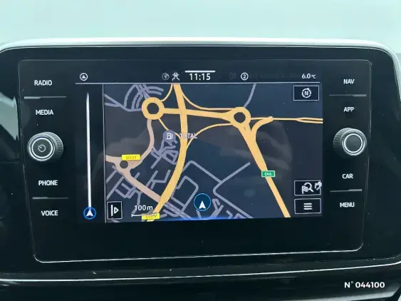 VOLKSWAGEN T-ROC - voiture d'occasion - Photo 28