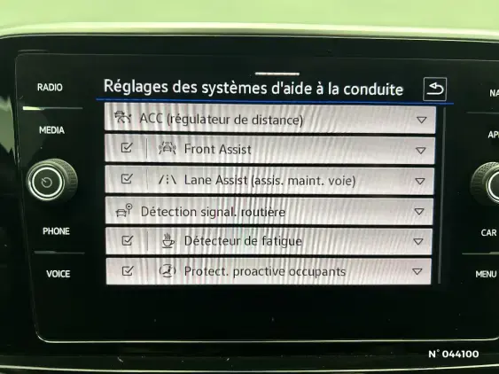 VOLKSWAGEN T-ROC - voiture d'occasion - Photo 30