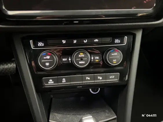 VOLKSWAGEN TOURAN III - voiture d'occasion - Photo 32