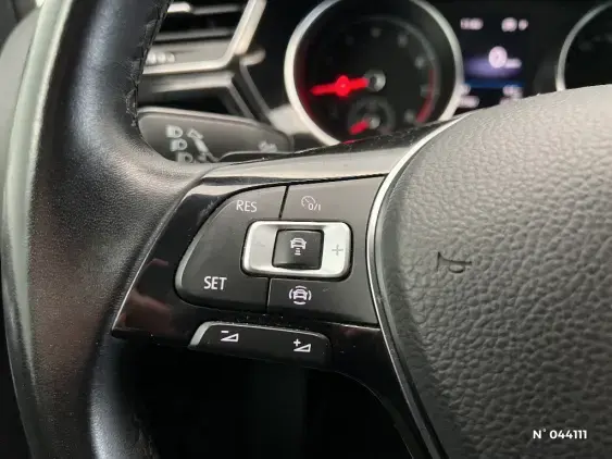 VOLKSWAGEN TOURAN III - voiture d'occasion - Photo 34