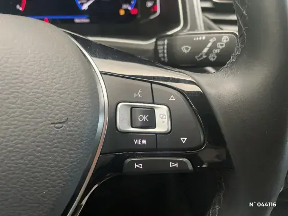 VOLKSWAGEN T-ROC - voiture d'occasion - Photo 31