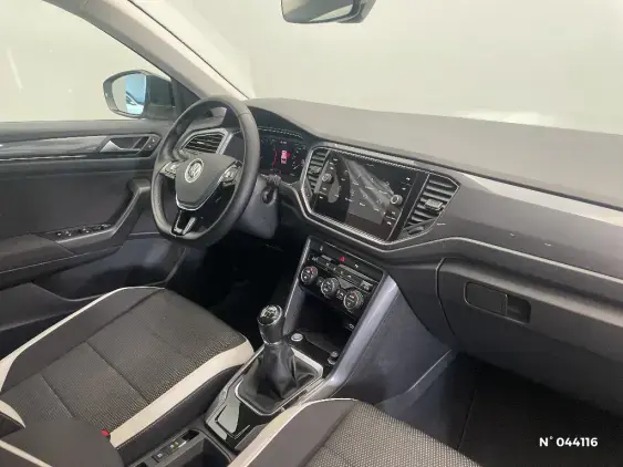 VOLKSWAGEN T-ROC - voiture d'occasion - Photo 10