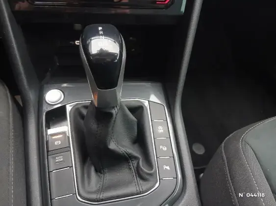 VOLKSWAGEN TIGUAN II - voiture d'occasion - Photo 27