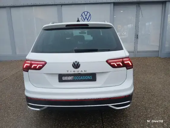 VOLKSWAGEN TIGUAN II - voiture d'occasion - Photo 6