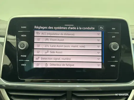 VOLKSWAGEN T-ROC - voiture d'occasion - Photo 31