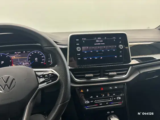 VOLKSWAGEN T-ROC - voiture d'occasion - Photo 13