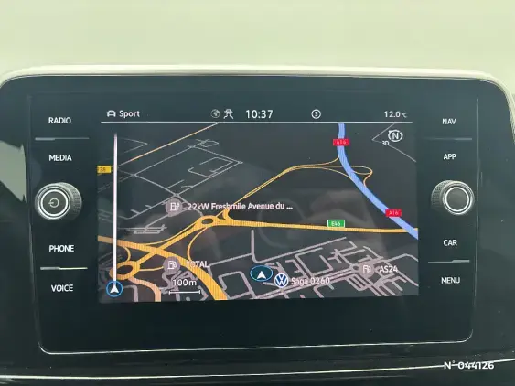 VOLKSWAGEN T-ROC - voiture d'occasion - Photo 27