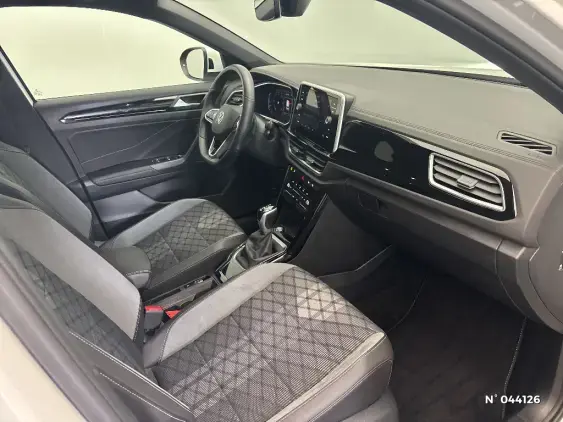 VOLKSWAGEN T-ROC - voiture d'occasion - Photo 10
