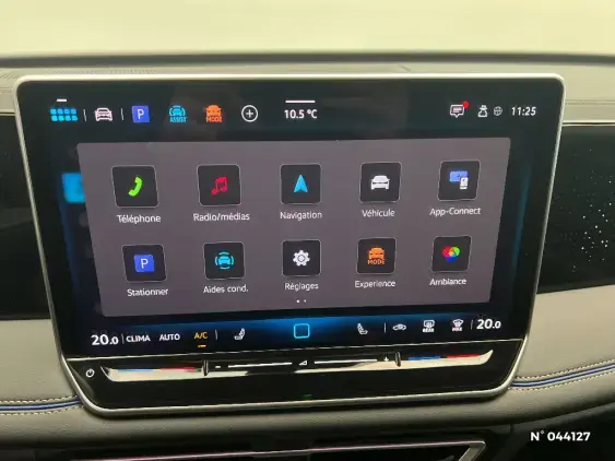 VOLKSWAGEN TIGUAN III - voiture d'occasion - Photo 13