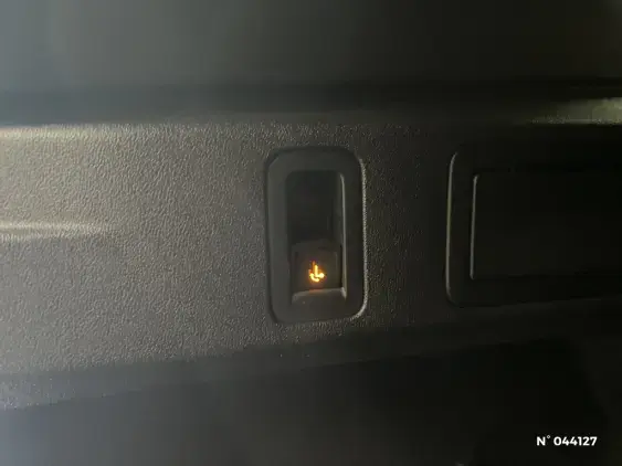 VOLKSWAGEN TIGUAN III - voiture d'occasion - Photo 30