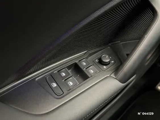 VOLKSWAGEN TIGUAN III - voiture d'occasion - Photo 30