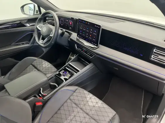 VOLKSWAGEN TIGUAN III - voiture d'occasion - Photo 10