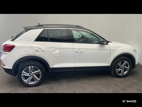 VOLKSWAGEN T-ROC - voiture d'occasion - Photo 5