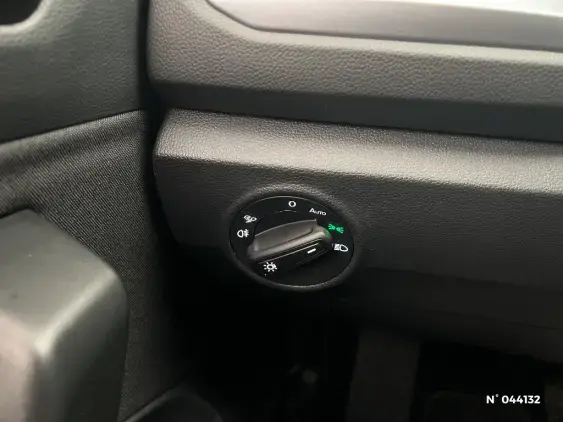 VOLKSWAGEN T-ROC - voiture d'occasion - Photo 15