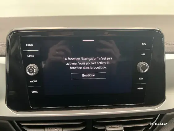 VOLKSWAGEN T-ROC - voiture d'occasion - Photo 32