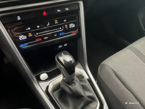 VOLKSWAGEN T-ROC - voiture d'occasion - Photo 30