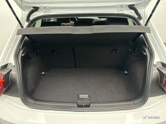 VOLKSWAGEN POLO VI - voiture d'occasion - Photo 7