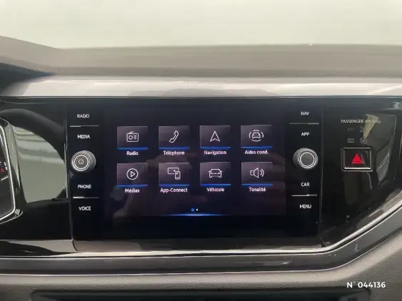 VOLKSWAGEN POLO VI - voiture d'occasion - Photo 13