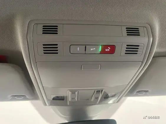 VOLKSWAGEN POLO VI - voiture d'occasion - Photo 15