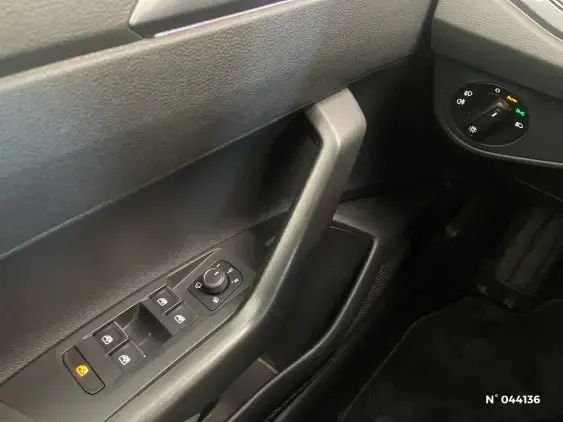 VOLKSWAGEN POLO VI - voiture d'occasion - Photo 30