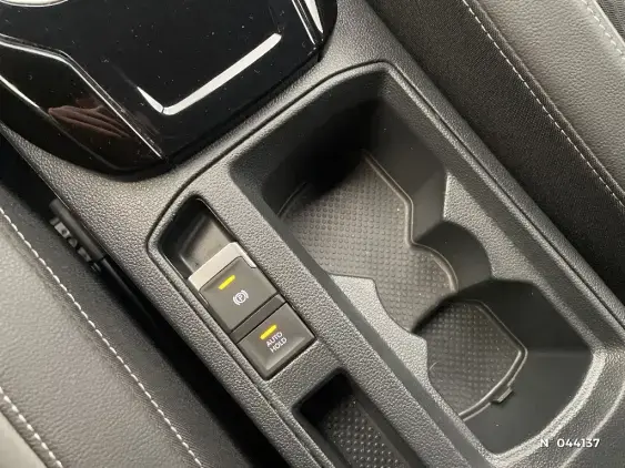 VOLKSWAGEN T-ROC - voiture d'occasion - Photo 27