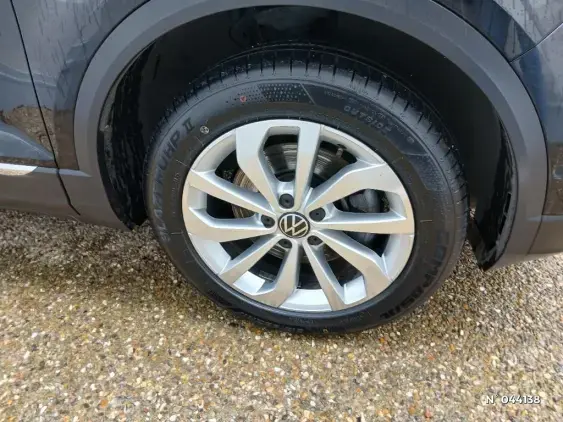 VOLKSWAGEN T-ROC - voiture d'occasion - Photo 8