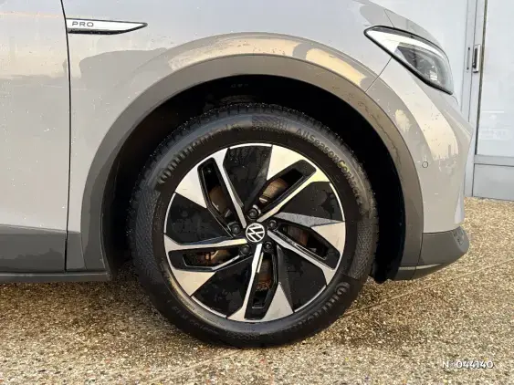 VOLKSWAGEN ID.4 - voiture d'occasion - Photo 8