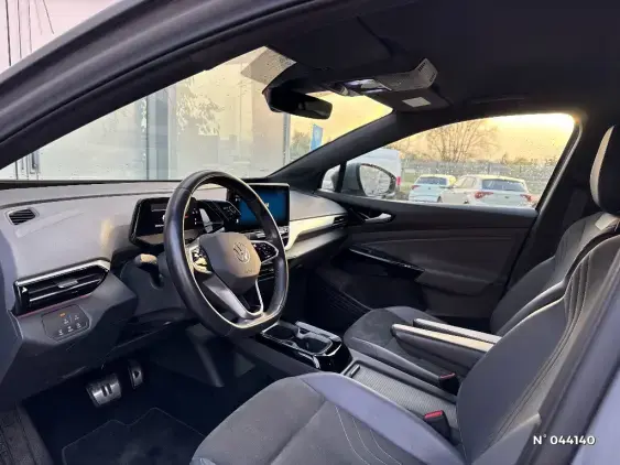 VOLKSWAGEN ID.4 - voiture d'occasion - Photo 10