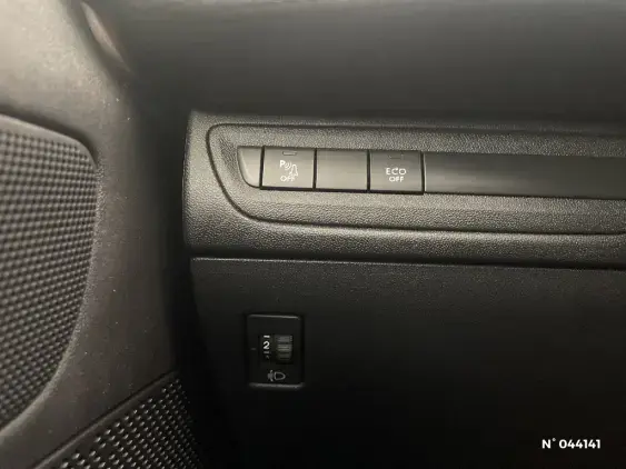 PEUGEOT 208 - voiture d'occasion - Photo 28