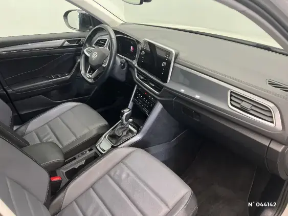 VOLKSWAGEN T-ROC - voiture d'occasion - Photo 10