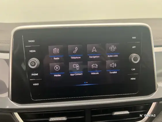 VOLKSWAGEN T-ROC - voiture d'occasion - Photo 13