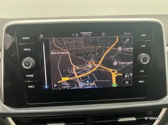 VOLKSWAGEN T-ROC - voiture d'occasion - Photo 30
