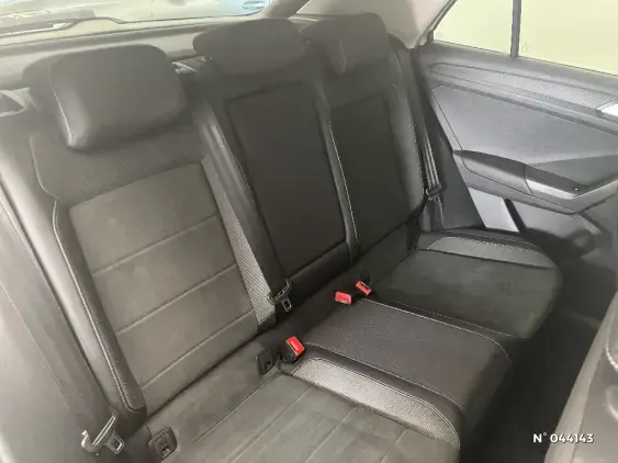 VOLKSWAGEN T-ROC - voiture d'occasion - Photo 11