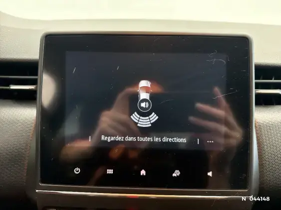 RENAULT CLIO V - voiture d'occasion - Photo 14