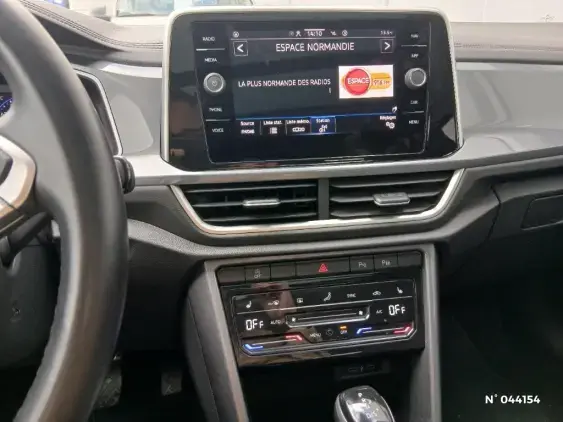 VOLKSWAGEN T-ROC - voiture d'occasion - Photo 13