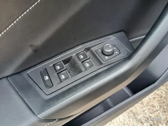 VOLKSWAGEN T-ROC - voiture d'occasion - Photo 15