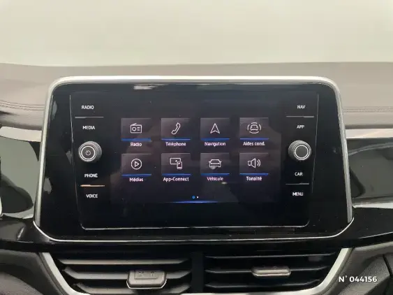 VOLKSWAGEN T-ROC - voiture d'occasion - Photo 13