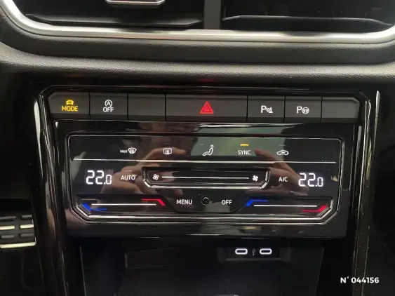 VOLKSWAGEN T-ROC - voiture d'occasion - Photo 29