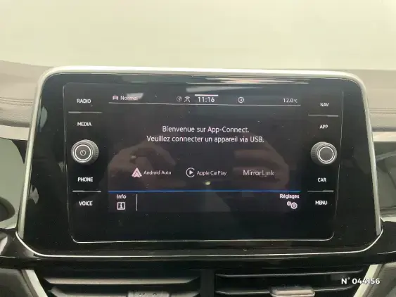 VOLKSWAGEN T-ROC - voiture d'occasion - Photo 37