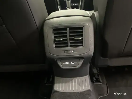 VOLKSWAGEN T-ROC - voiture d'occasion - Photo 25