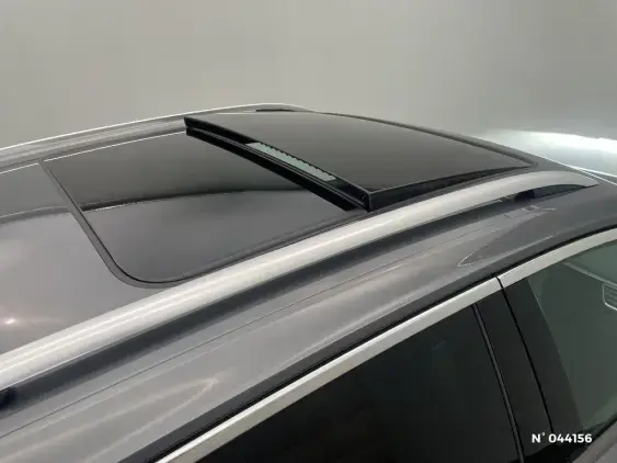 VOLKSWAGEN T-ROC - voiture d'occasion - Photo 27