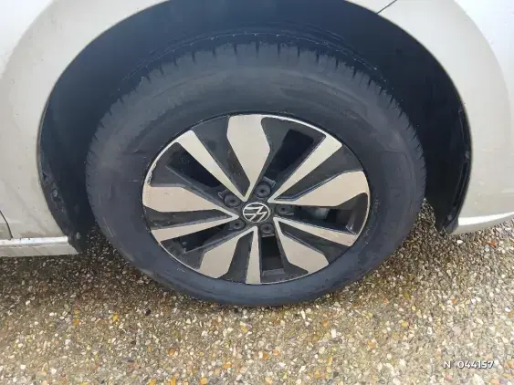 VOLKSWAGEN POLO VI - voiture d'occasion - Photo 8