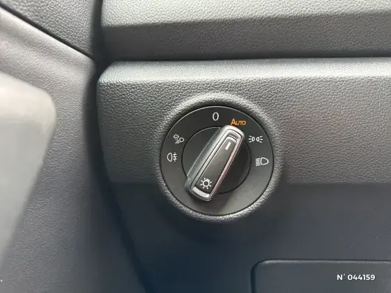 VOLKSWAGEN T-ROC - voiture d'occasion - Photo 14