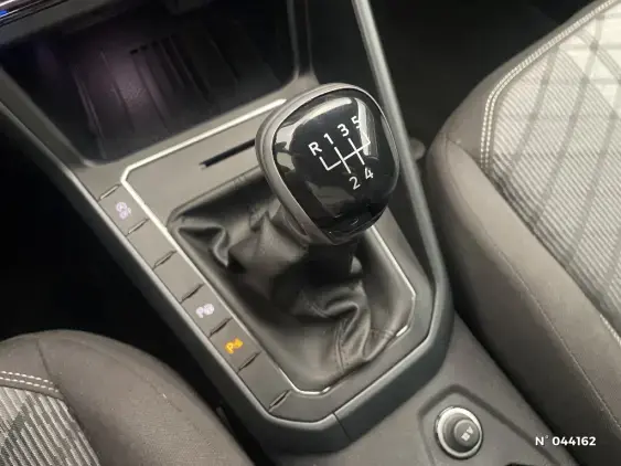 VOLKSWAGEN POLO VI - voiture d'occasion - Photo 27