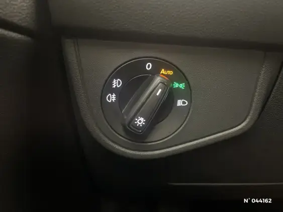 VOLKSWAGEN POLO VI - voiture d'occasion - Photo 30