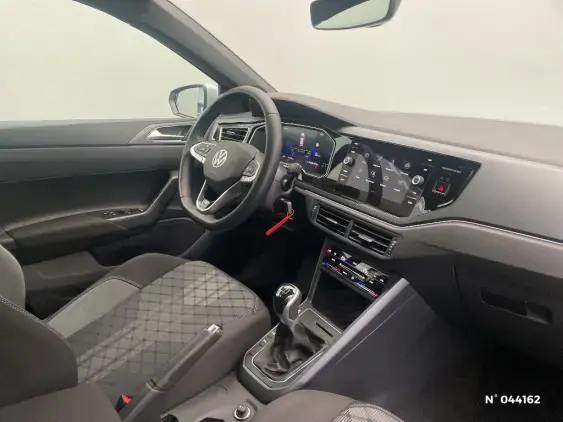 VOLKSWAGEN POLO VI - voiture d'occasion - Photo 10