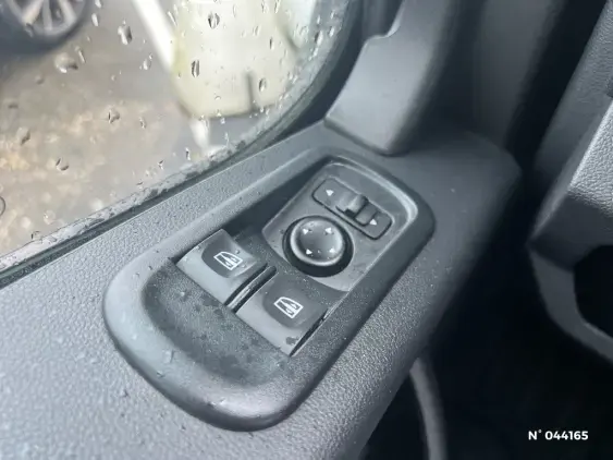 NISSAN INTERSTAR FG III - voiture d'occasion - Photo 25