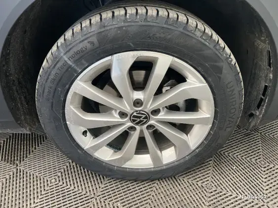 VOLKSWAGEN T-ROC - voiture d'occasion - Photo 8