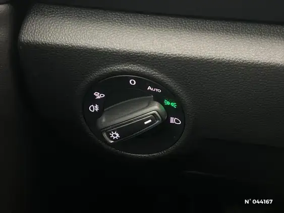 VOLKSWAGEN T-ROC - voiture d'occasion - Photo 15